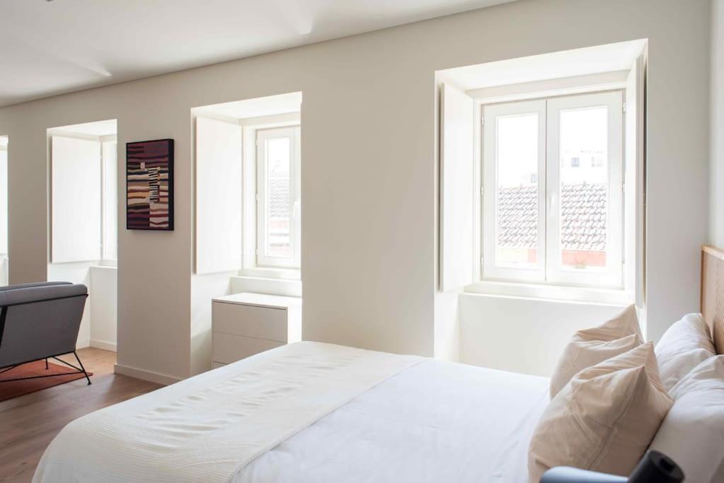 Pardal 1b - Luxury Studio In Alcantara With Parking Nearby Appartement *