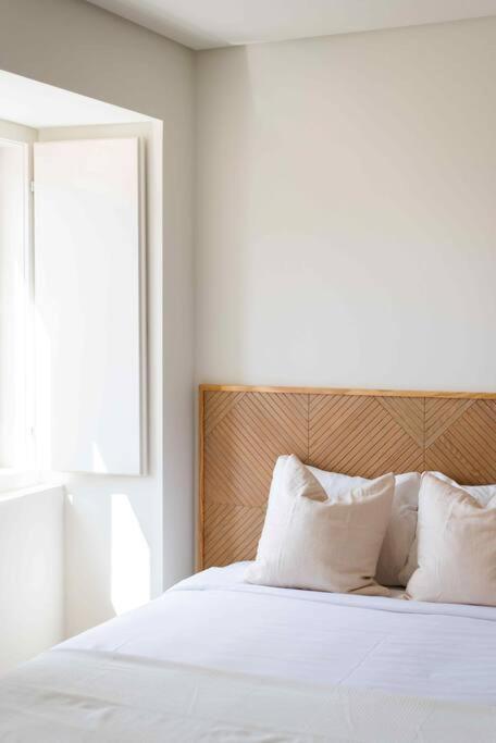 Apartment Pardal 1b - Luxury Studio In Alcantara With Parking Nearby Lisbon