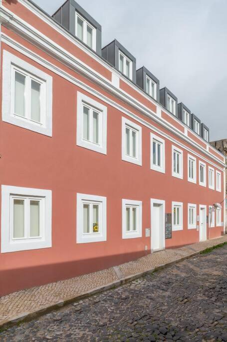 Pardal 1b - Luxury Studio In Alcantara With Parking Nearby * Lisbon